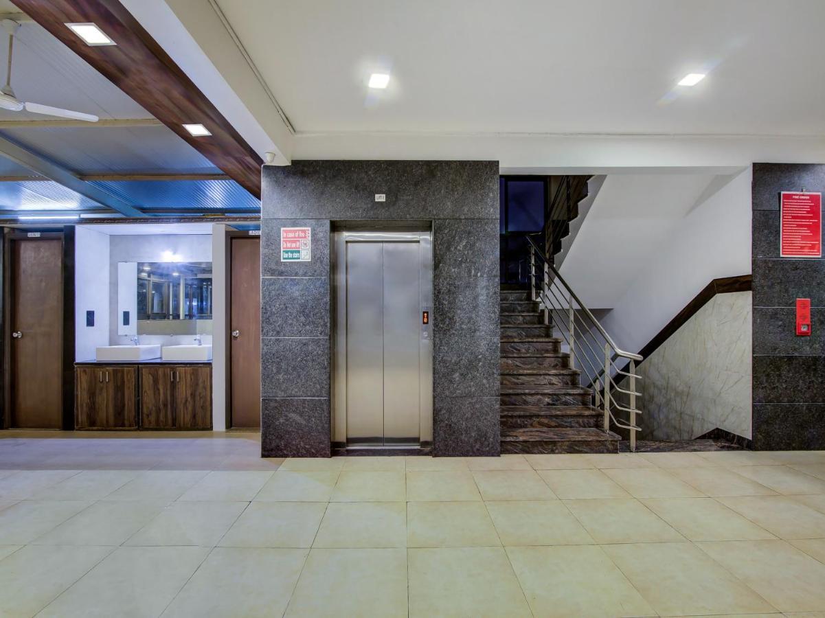 Myspace Hotels Silverstar Bangalore Bagian luar foto
